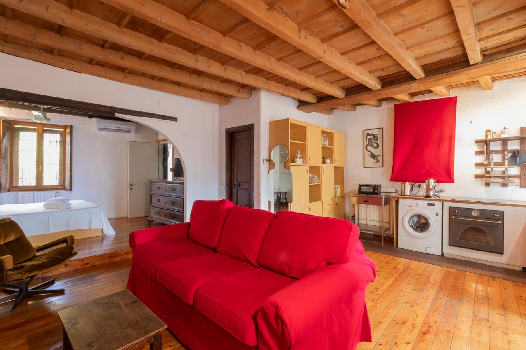 Navigli, Caratteristico Appartamento Milanese Bagian luar foto