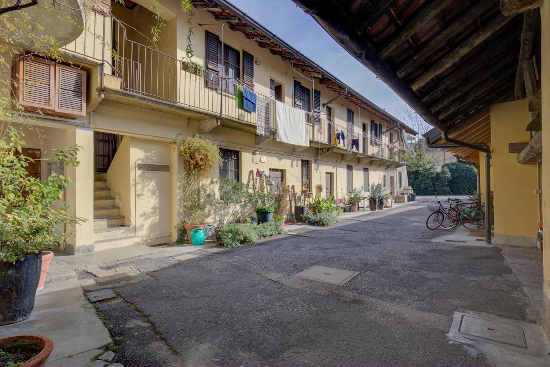 Navigli, Caratteristico Appartamento Milanese Bagian luar foto